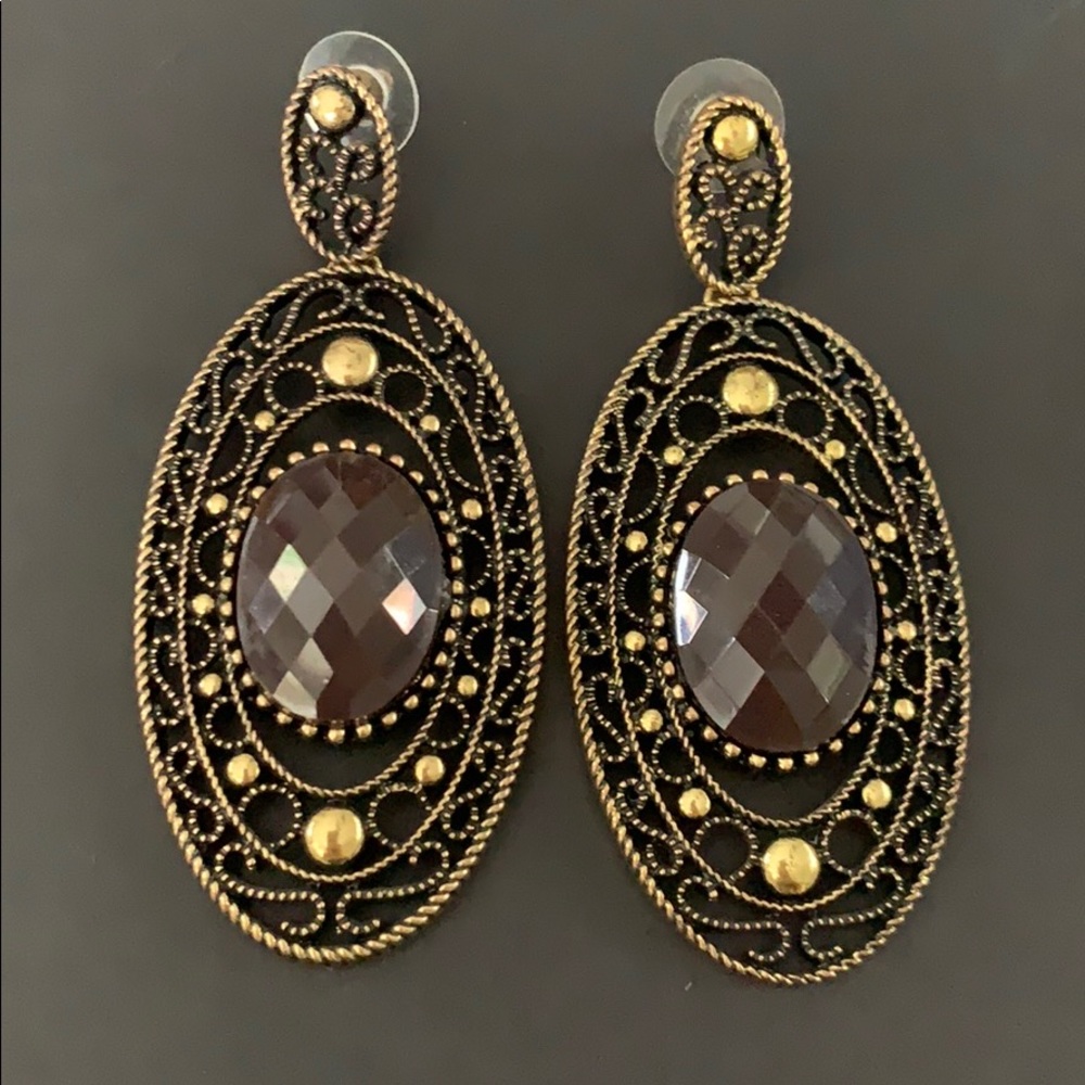 🤎 Brown oval earrings